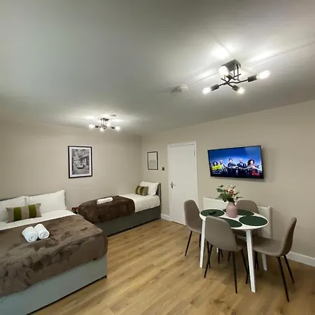 Camden Town Apartment London Room photo