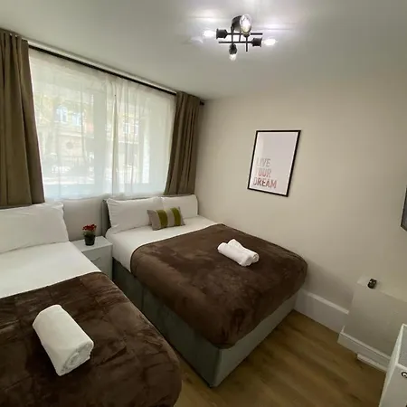 Camden Town Apartment London Room photo