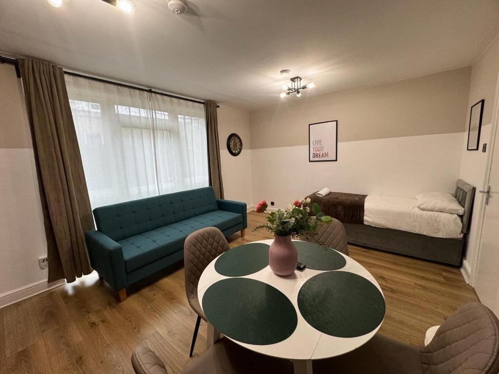 Camden Town Apartment London